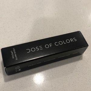 DOSE OF COLORS Liquid Matte Lipstick Nude Mood